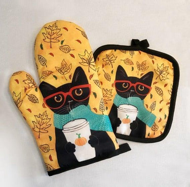 Catto Oven Mitt and Potholder Set Oven Mitts & Pot Holders KittyNook Cat Company Black Cat With Glasses